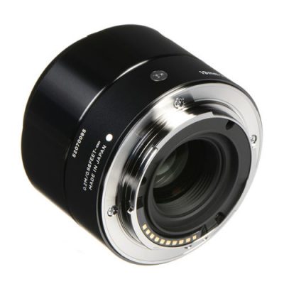 Sigma 19mm F2.8 DN