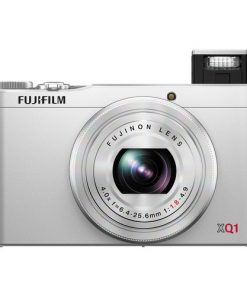 FUJIFILM XQ1