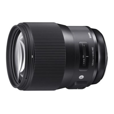 Sigma 135mm F1.8 DG HSM Art