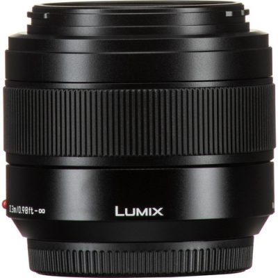 Panasonic 25mm f/1.4 II ASPH. Lens